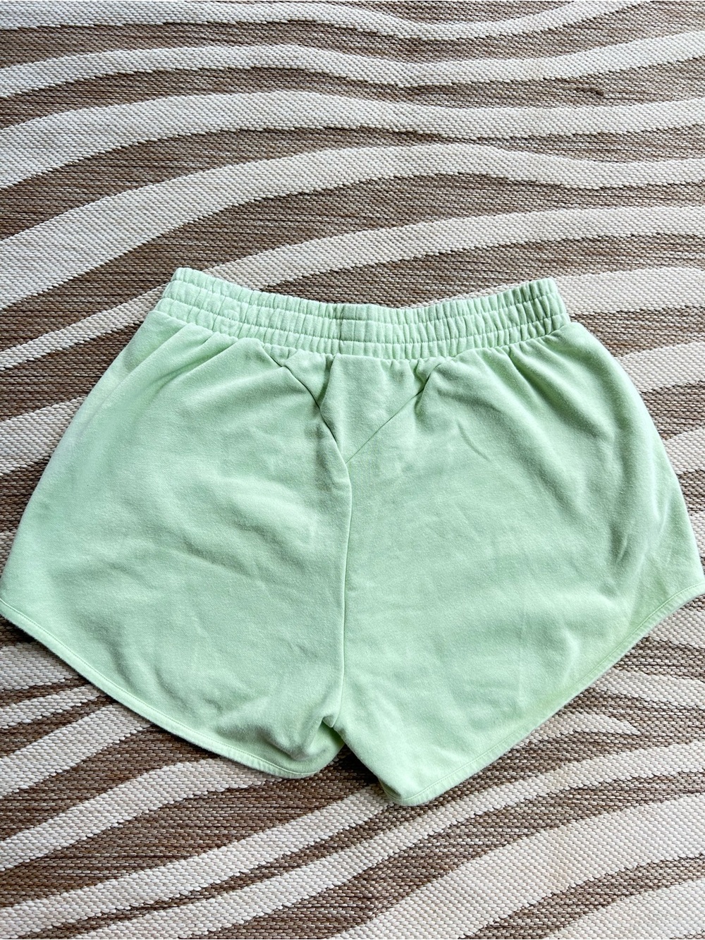Gym Shark Lime Light Green Women's Lounge  Sweat Shorts - Medium - Picture 4 of 5